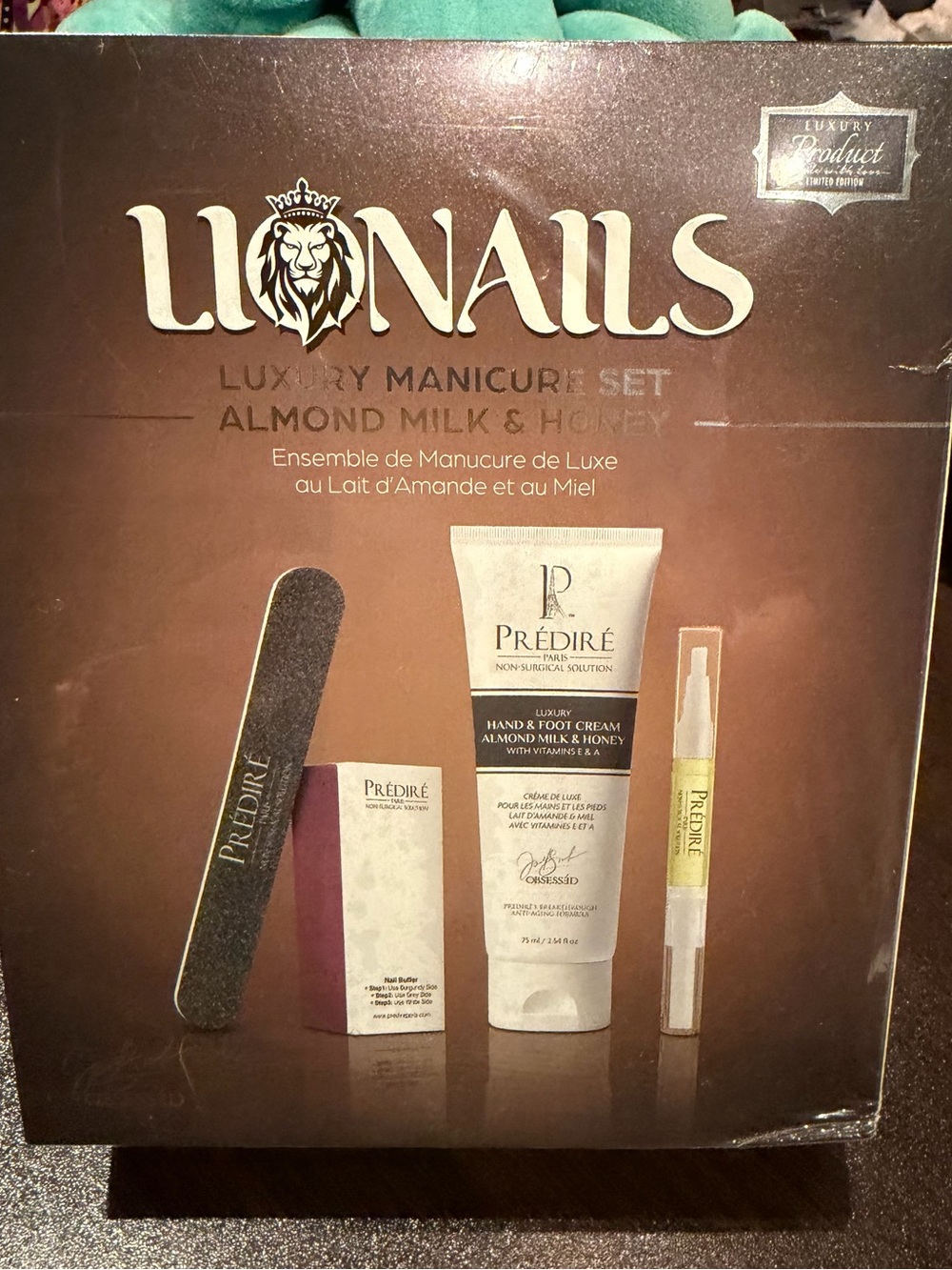 LIONAILS Luxury Manicure Set - Almond Milk & Honey